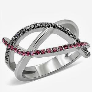 The Pros and Cons of Pave Rings