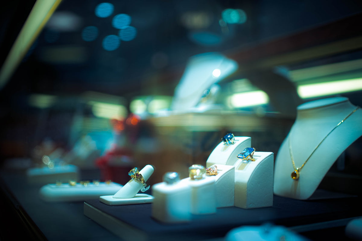 7 Qualities That Make The Best Jewelry Store
