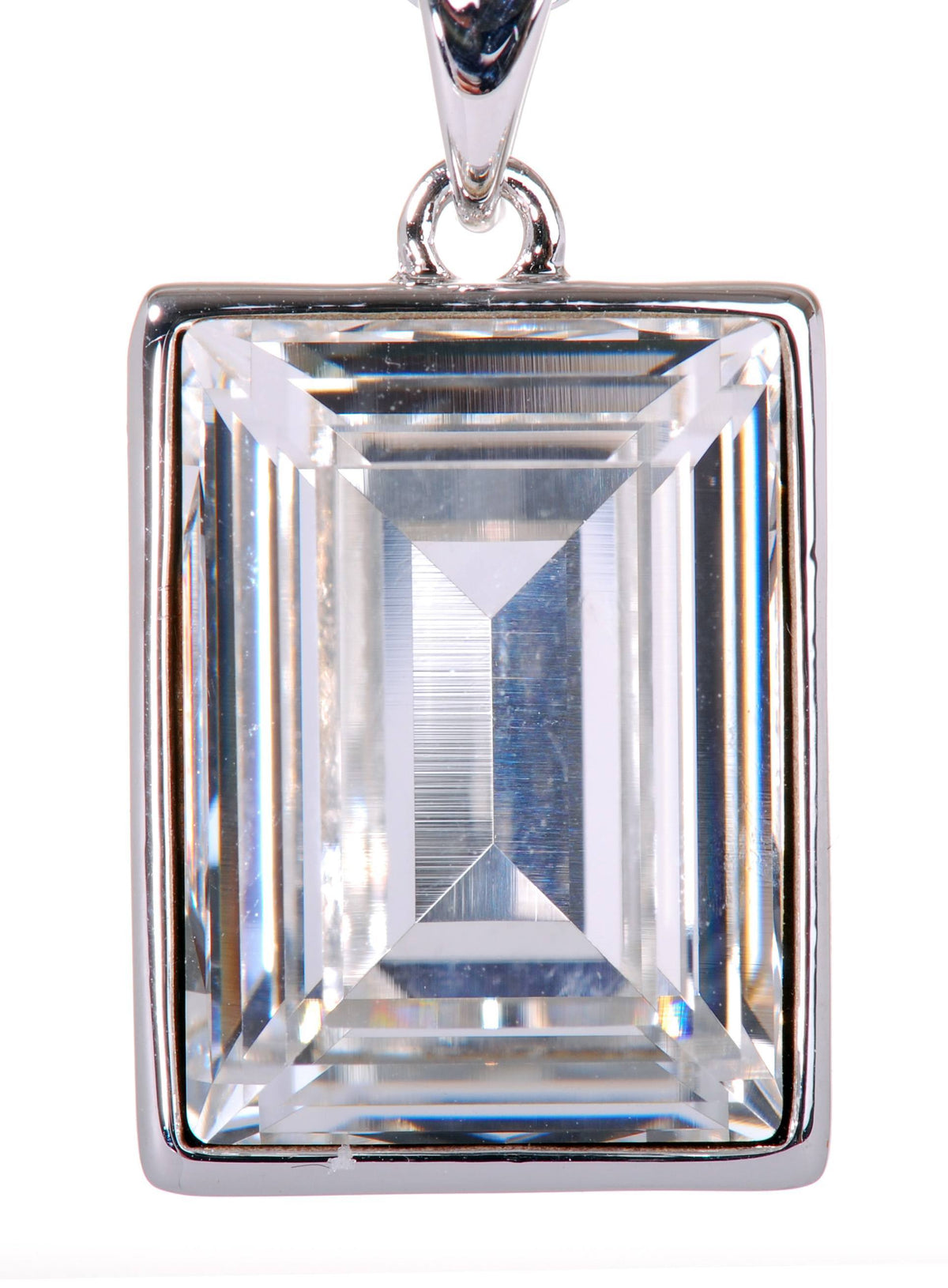 N7163 Rhodium Swarovski Rectangle Pendant Necklace