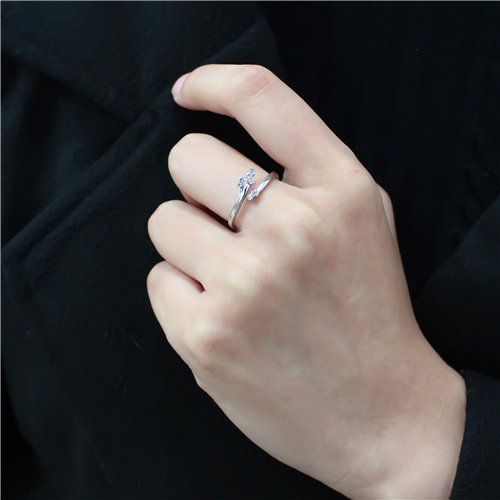 CJE3570 Wholesale Women's Stainless Steel No Plating AAA Grade CZ Clear Minimal Ring