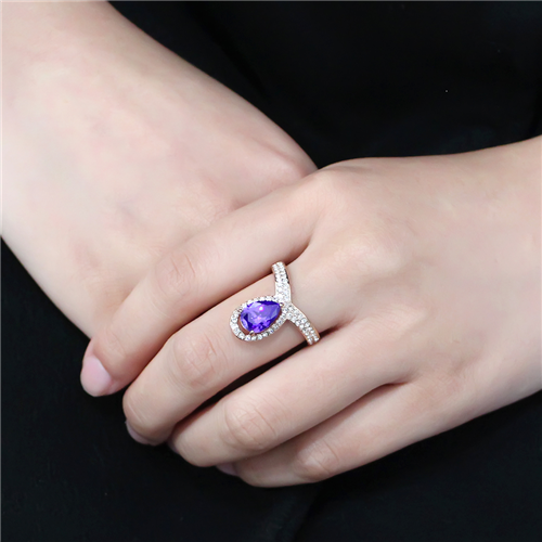 CJE3589 Wholesale Women's Stainless Steel IP Rose Gold AAA Grade CZ Tanzanite Ring