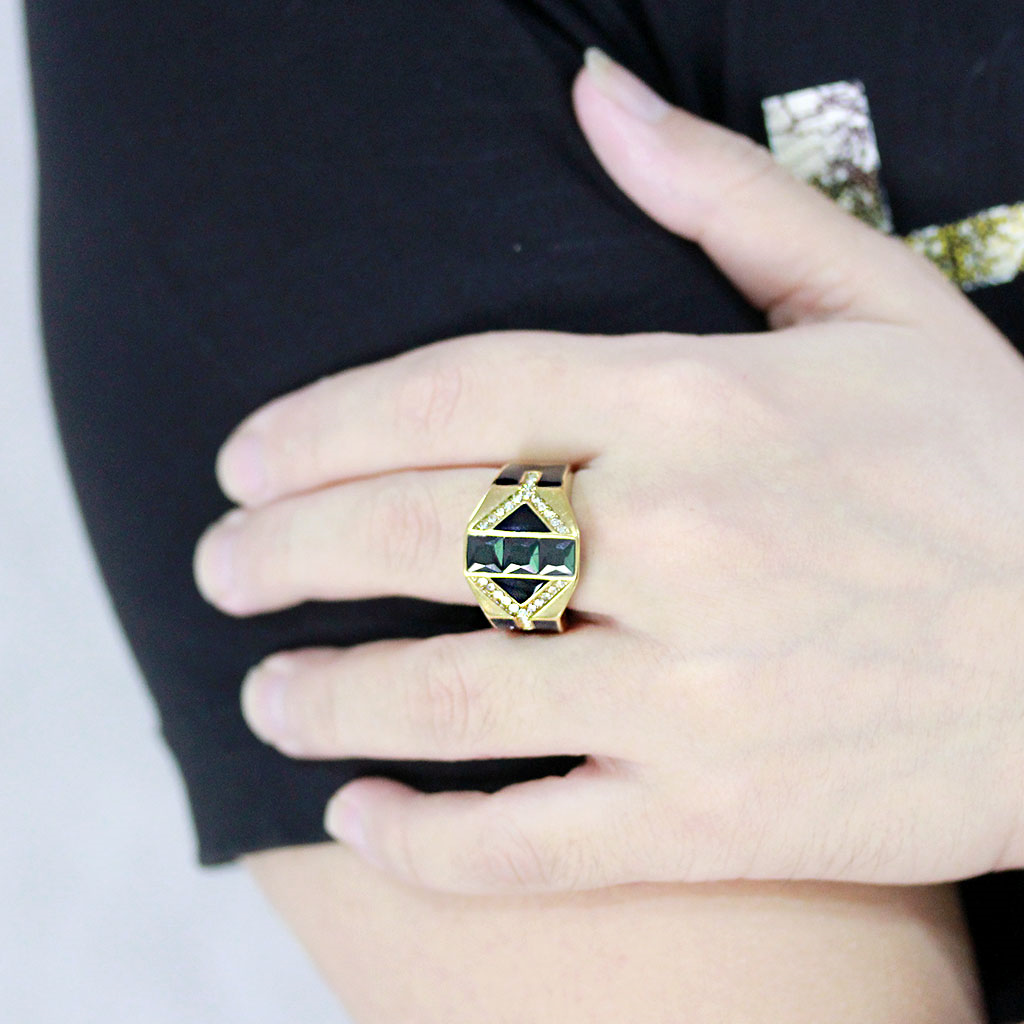 CJ3721 Wholesale Men's Stainless Steel IP Gold AAA Grade CZ Black Diamond 3 Stone Ring