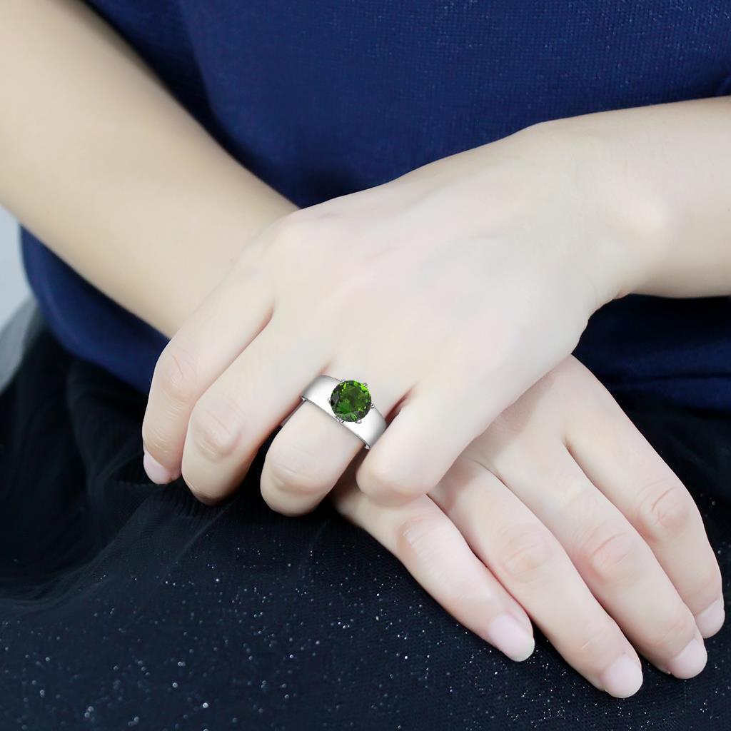 CJ52008 Wholesale Women&#39;s Stainless Steel Synthetic Peridot Round Solitaire Ring