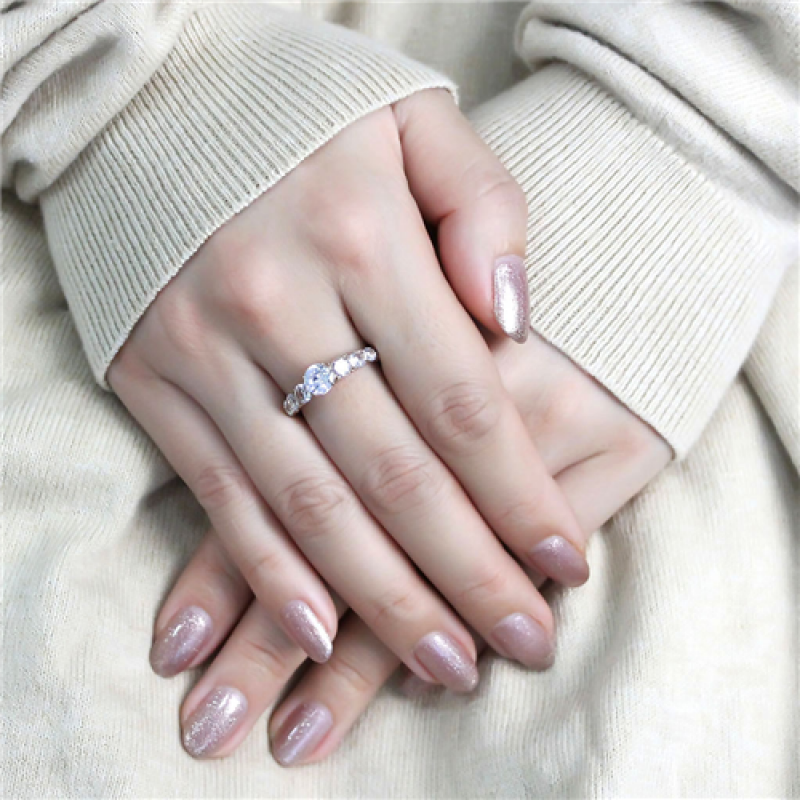 Engagement Rings for Holiday Marriage Proposals