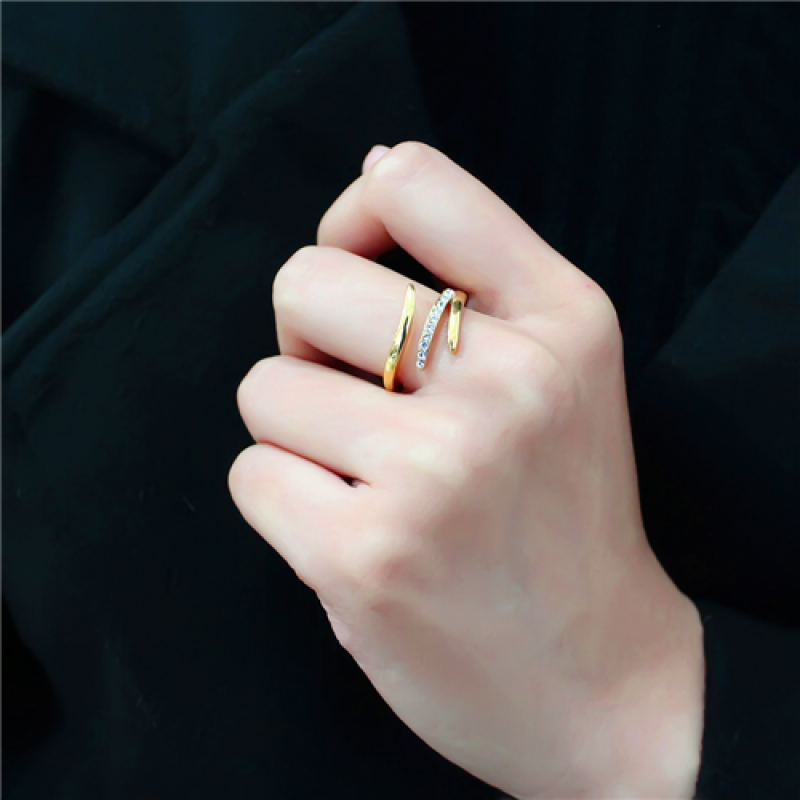 5 Office-Appropriate Fashion Rings for Women