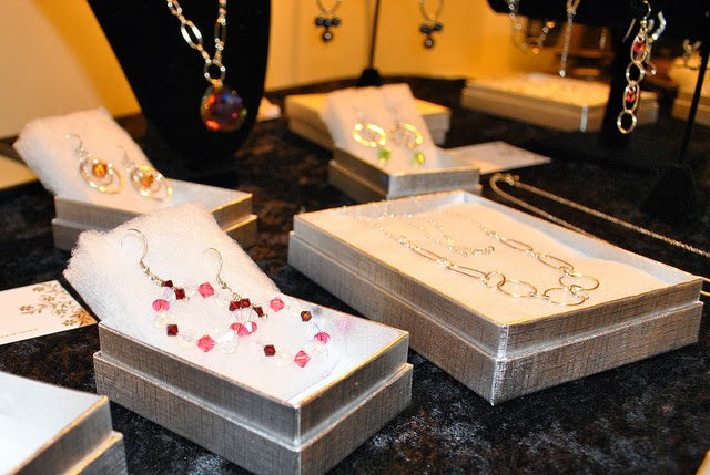 Tips On Hosting A Wholesale Fashion Jewelry House Party