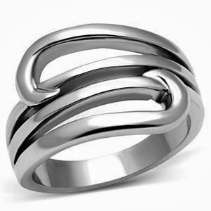 Jewelry Spotlight: Impressive Stoneless Engagement Rings