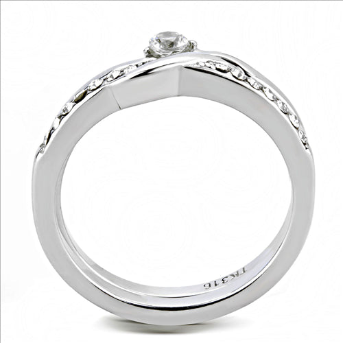 CJE3508 Wholesale Women&#39;s Stainless Steel AAA Grade CZ Clear Intertwined Ring